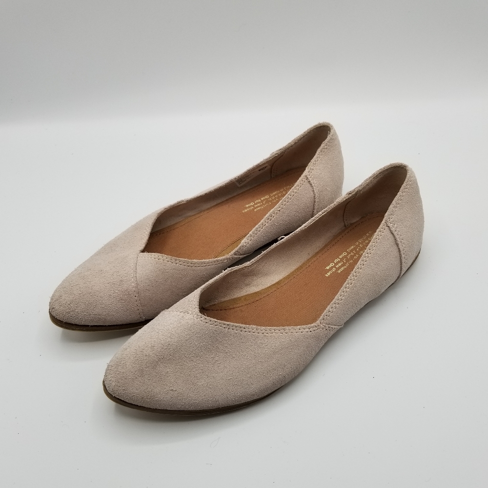 Tom's slip on blush color size 8